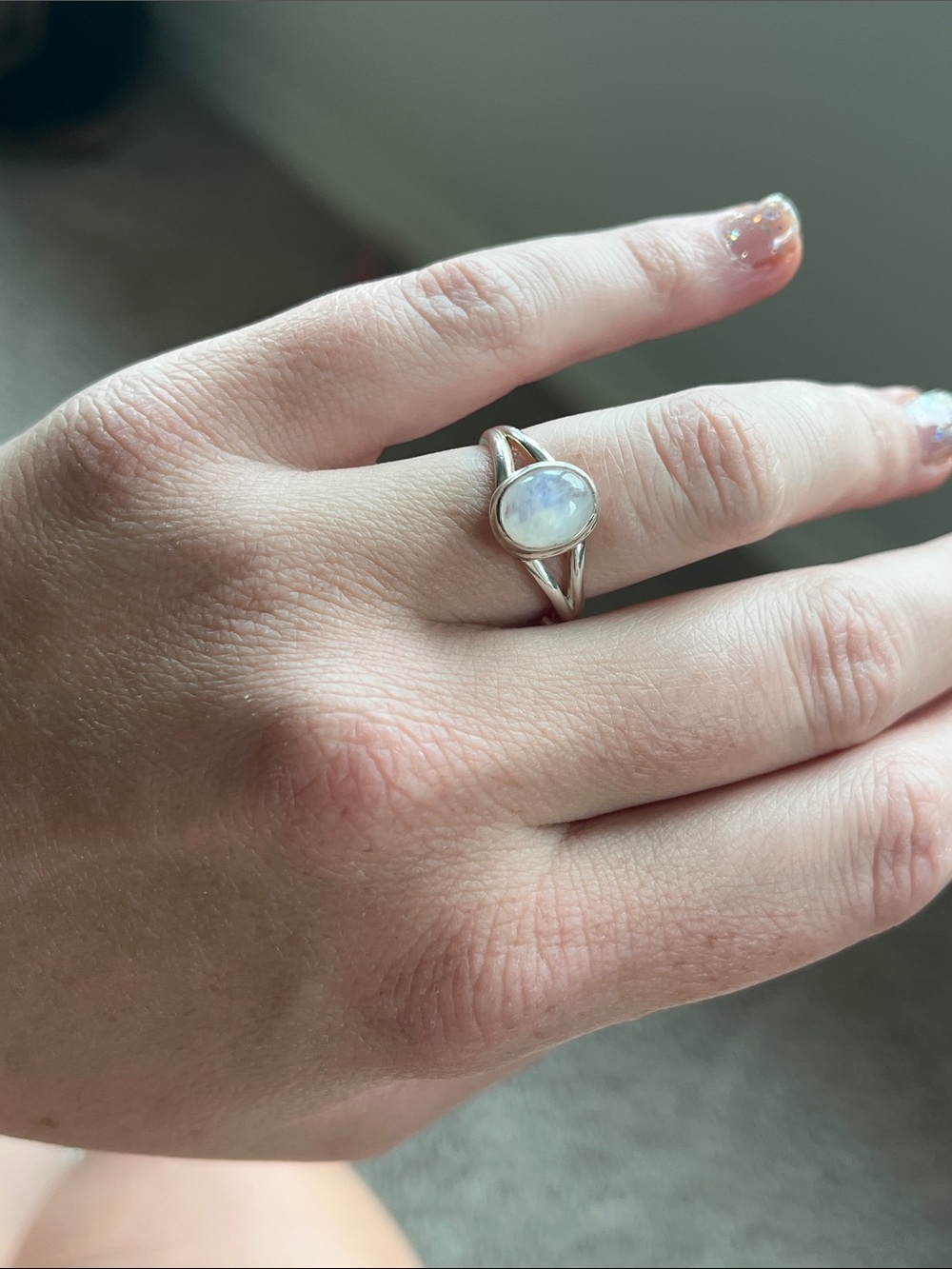 Sterling Silver Moonstone Oval Ring in White